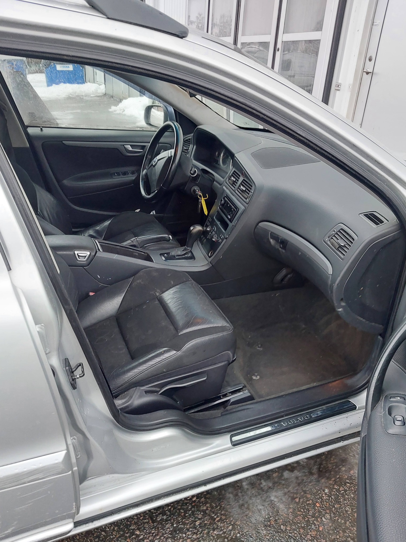 Volvo V70 D5 interiör förarsida